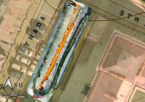 Fig. 3. Ortofotoplan cu structurile arheologice surprinse în S II și aparținând laturii interioare de vest a hanului Șerban Vodă; se pot observa zidurile de compartimentare a camerelor.